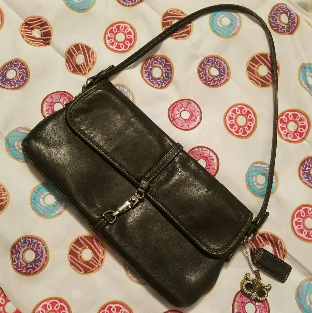 FREE! with bundle of 3 or more dresses